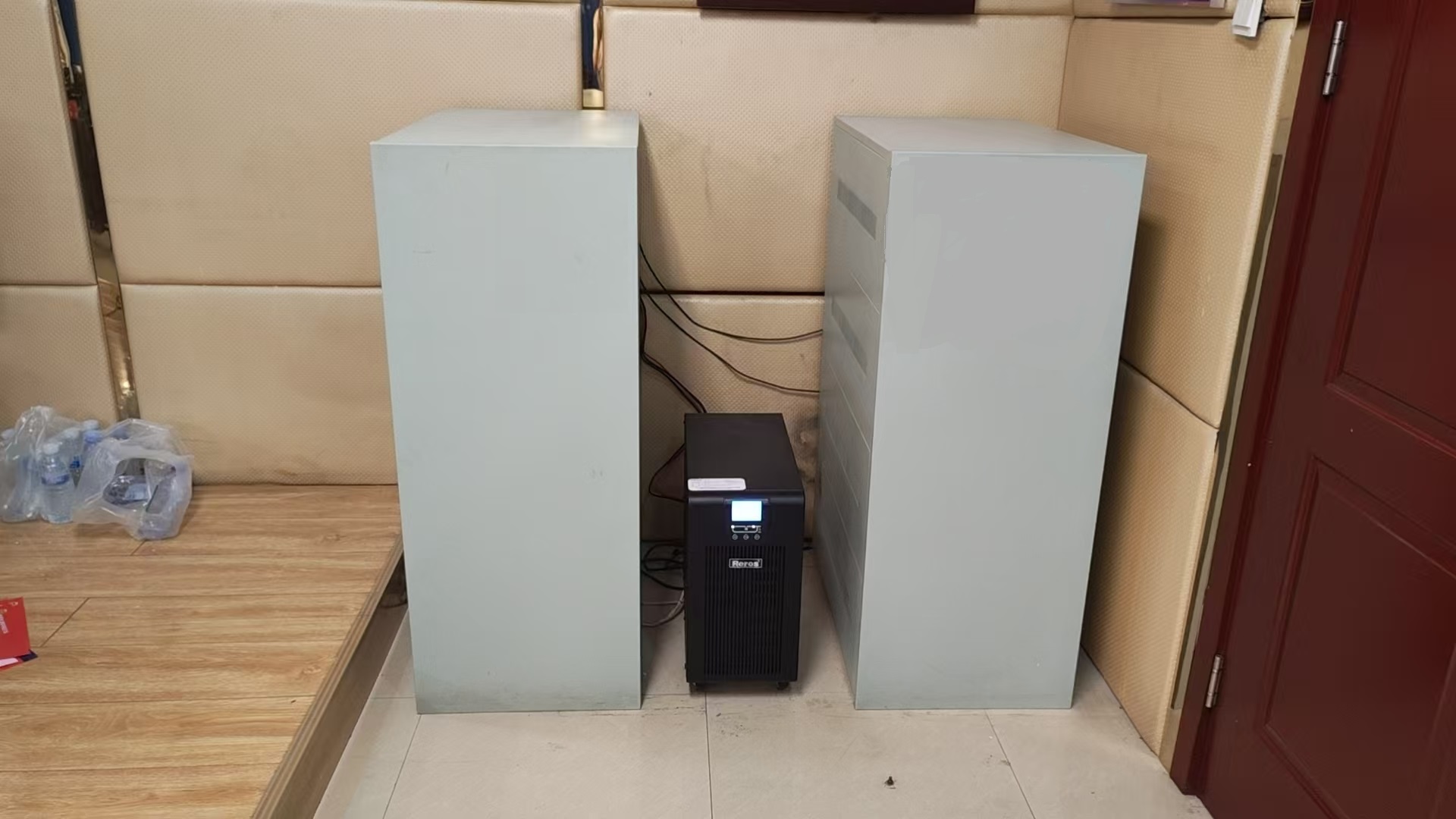 某消防救援大队UPS安装调试完毕